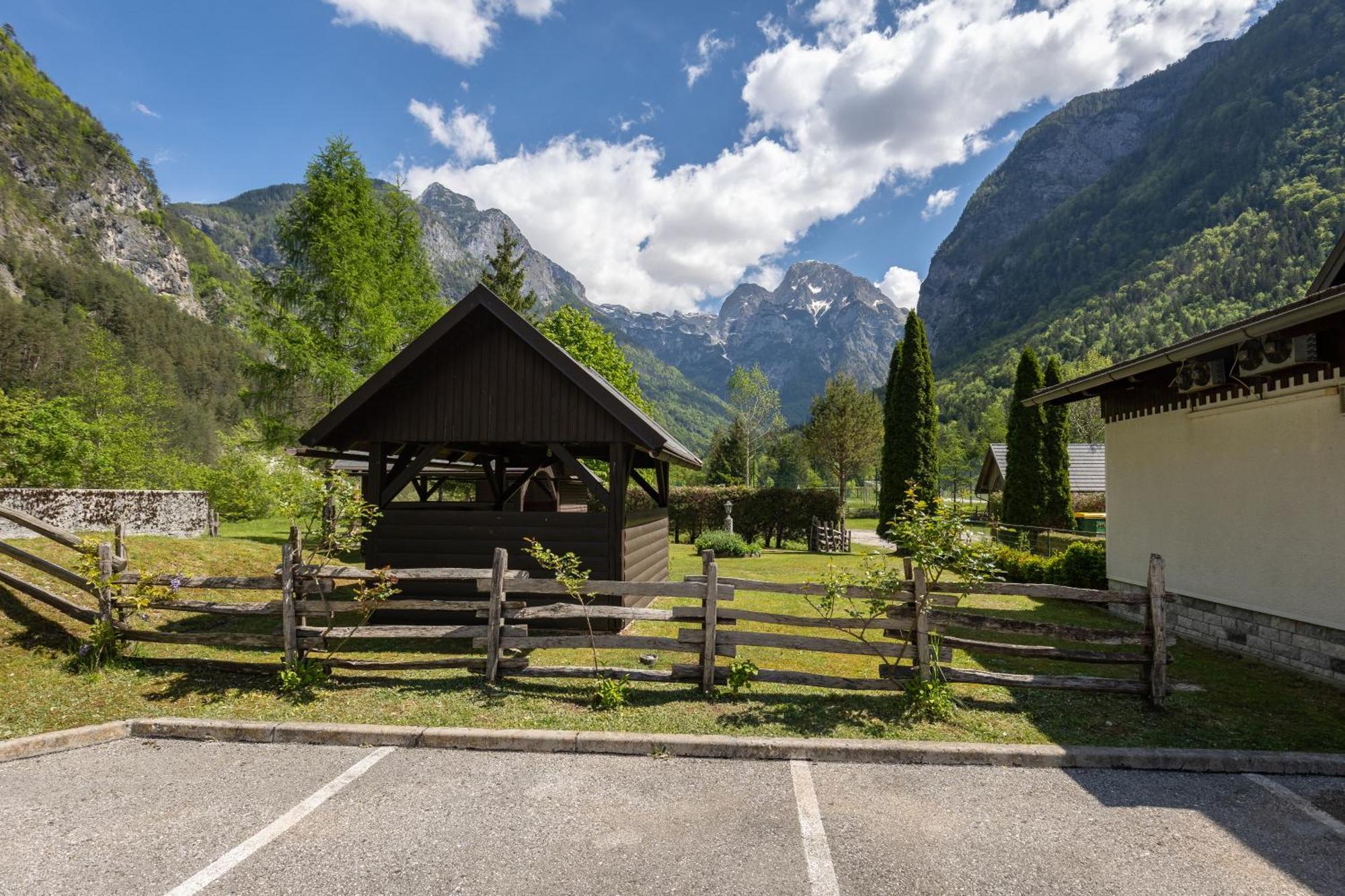 Appartamento Metoja Soča Esterno foto